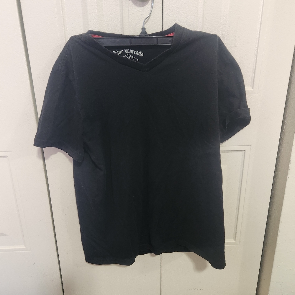 Epic Threads - Picture 4 of 4